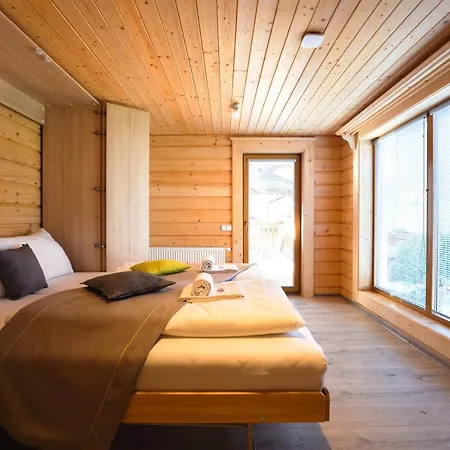 Haus Tirol Pensjonat 3*