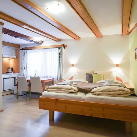 Pensjonat Haus Tirol Kaprun