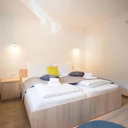 Haus Tirol Капрун
