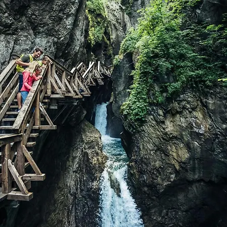 Haus Tirol Pensjonat 3*