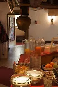 Haus Tirol Гостевой дом